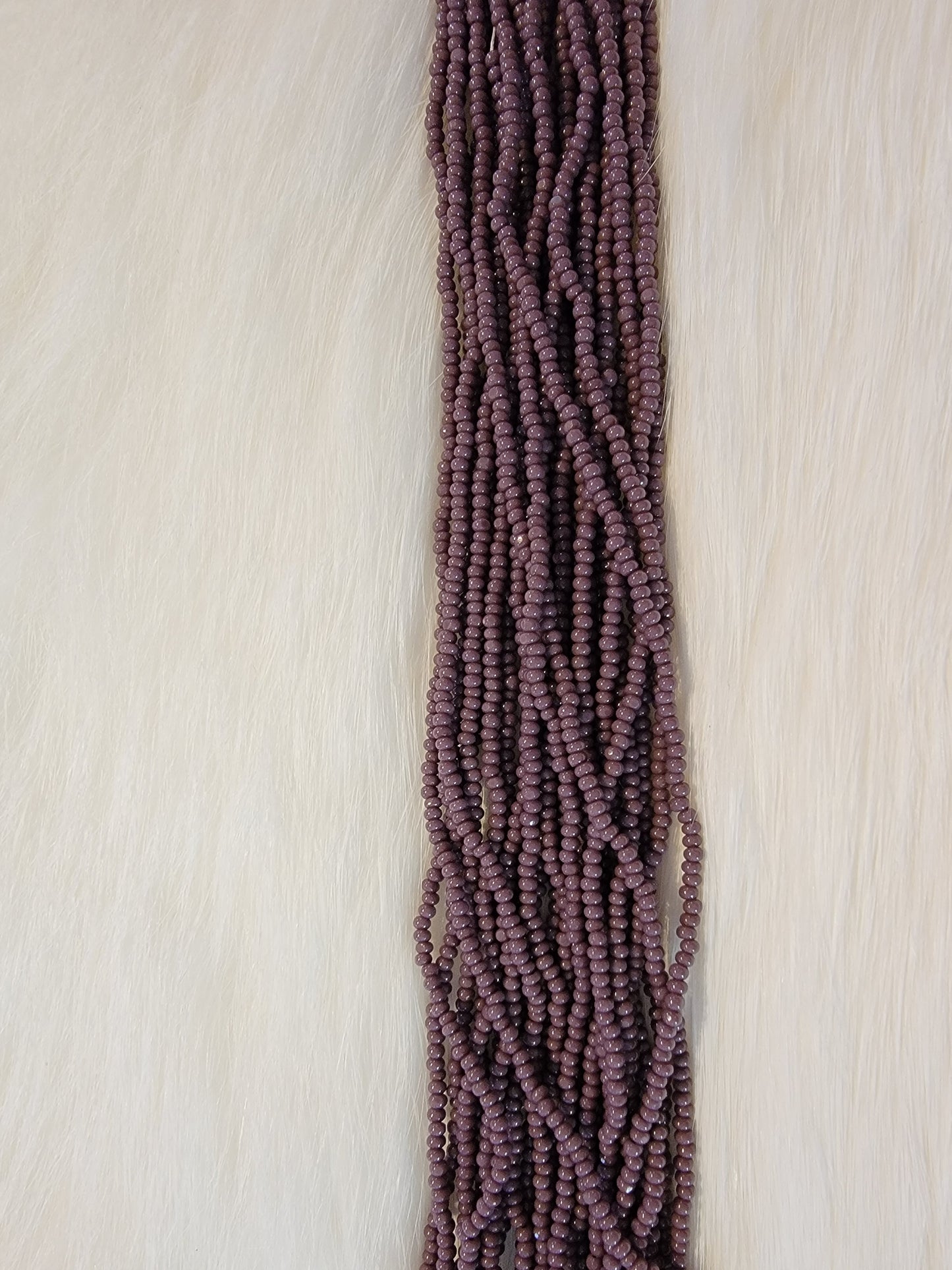 Charlotte Cut Beads - 13/0 - Opaque Dark Mauve