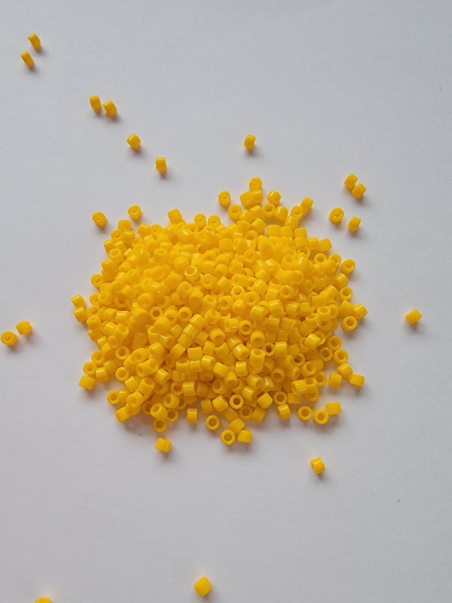 Delicas - Size 11/0 - Opaque Dark Yellow