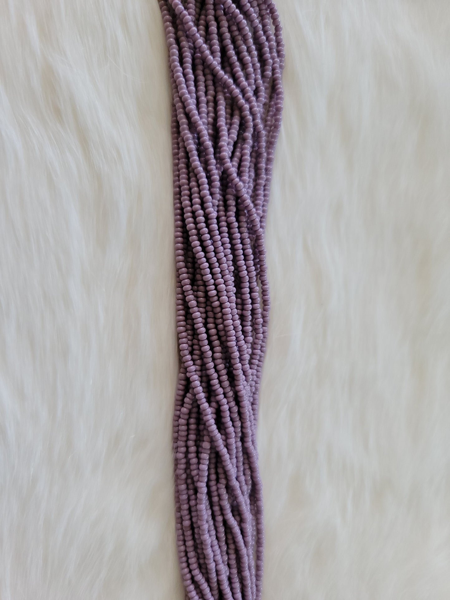 Czech Beads - 11/0 - Opaque Mauve